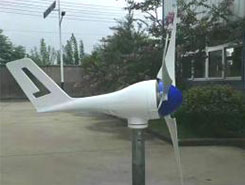 小型风力发电机的尾翼作用是什么